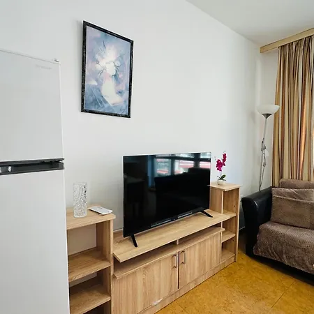Apartman Sunny House 206 One Bedroom Napospart