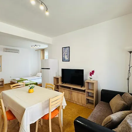 Sunny House 206 One Bedroom Napospart