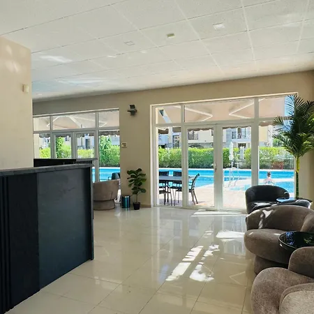 Sunny House 206 One Bedroom Appartement *
